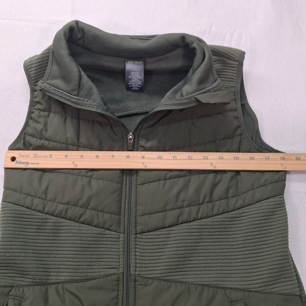 Tek Gear Vest Womens L Olive Green Quilted Ribbed Mixed Media EUC